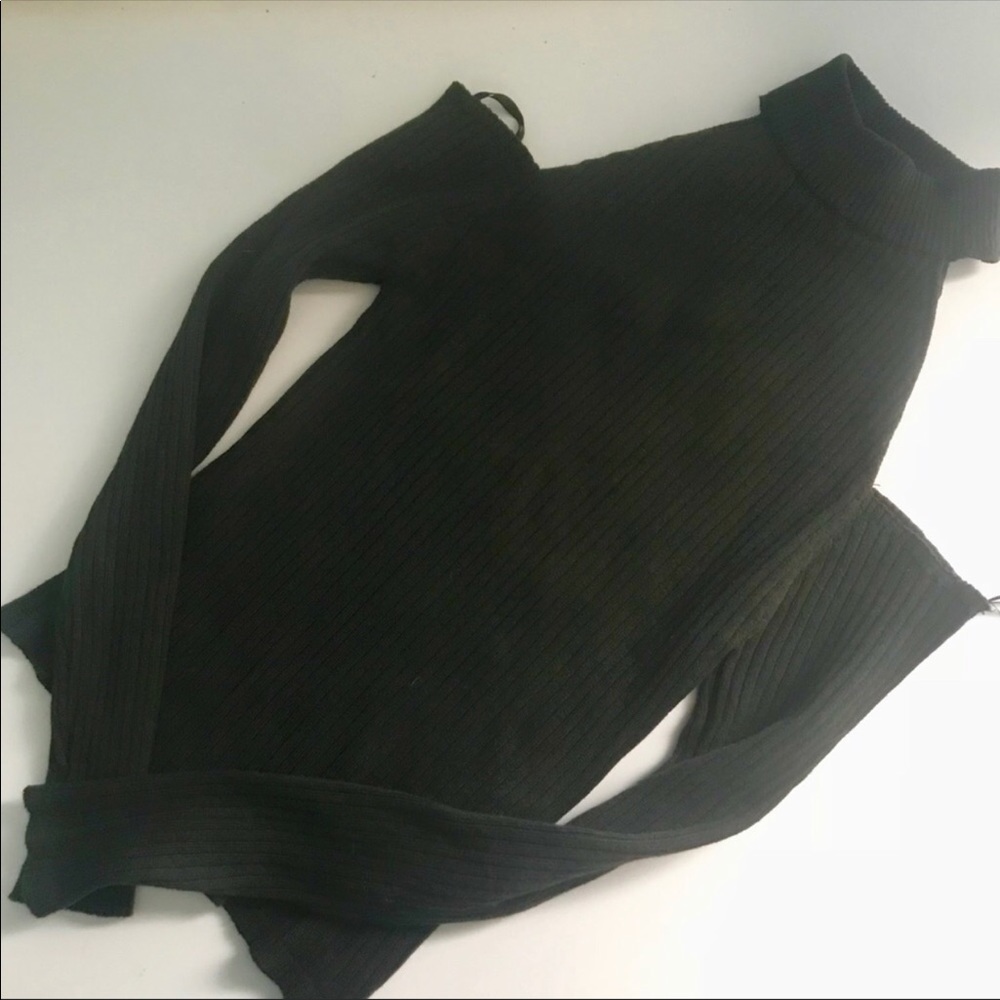 Forever 21 cold shoulder top
